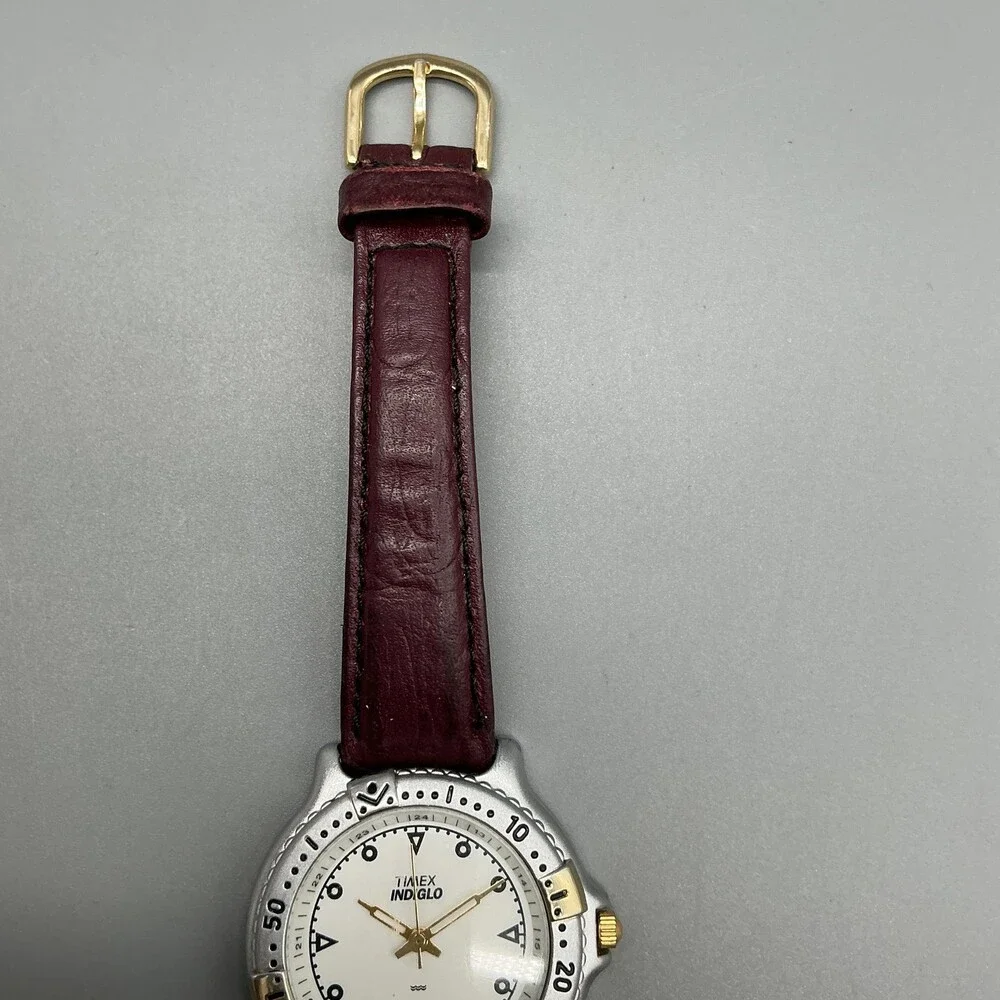 Vintage Timex Indiglo Womens Watch 35mm Silver Tone Rotating Bezel New Battery